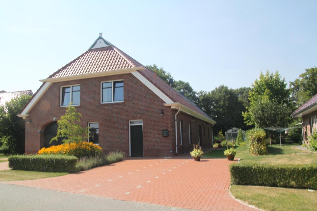 Ferien Wohnung Ellis 拉奥德芬 外观 照片